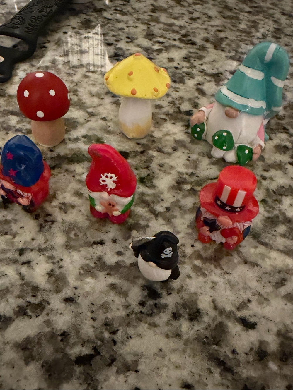 7 mushroom/gmome lot